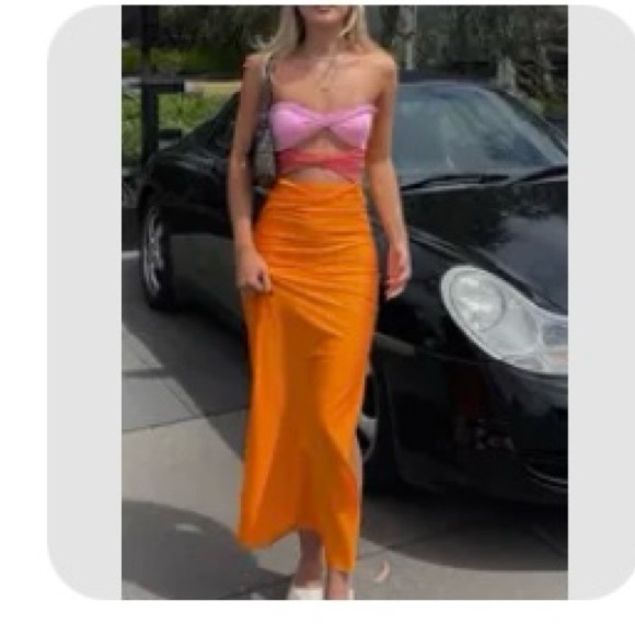 Color blocking maxi dress with cut out - Picture 2 of 2